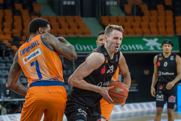 队实力的不 队实力的不